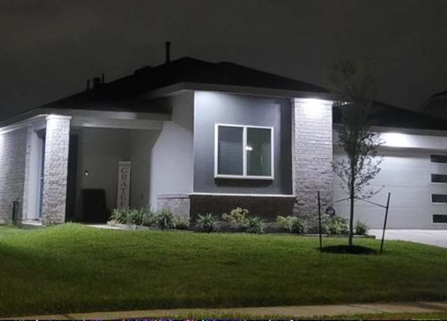 Property at 1219 Minerals Ln, Rosharon, TX 77583, 3 beds, 2 baths