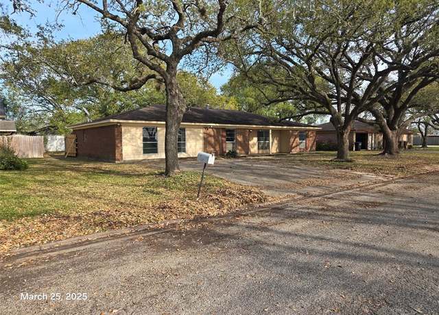 Property at 1504 Renee St, Palacios, TX 77465, 4 beds, 2 baths