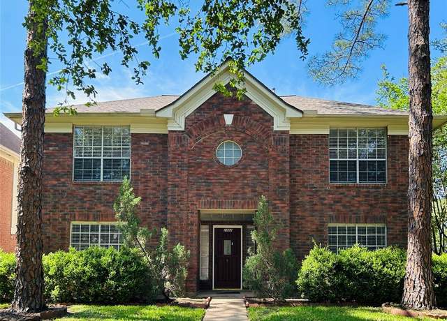 Property at 2802 Grants River Cir, Sugar Land, TX 77479, 4 beds, 2.5 baths