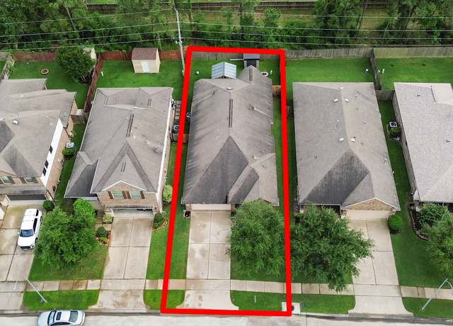 Property at 12718 Madison Boulder Ln, Humble, TX 77346, 4 beds, 2 baths