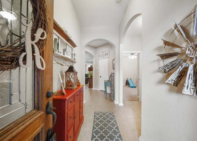 Property at 12718 Madison Boulder Ln, Humble, TX 77346, 4 beds, 2 baths