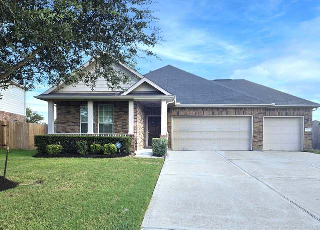 Property at 813 Grassy Knoll Trl, La Marque, TX 77568, 3 beds, 2 baths