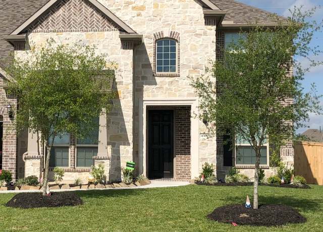 Property at 4300 Turnbridge Ct, Manvel, TX 77578, 4 beds, 3.5 baths