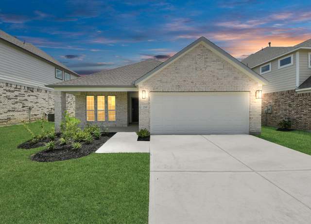 Property at 22110 Heartwood Elm Trl, Tomball, TX 77377, 3 beds, 2 baths