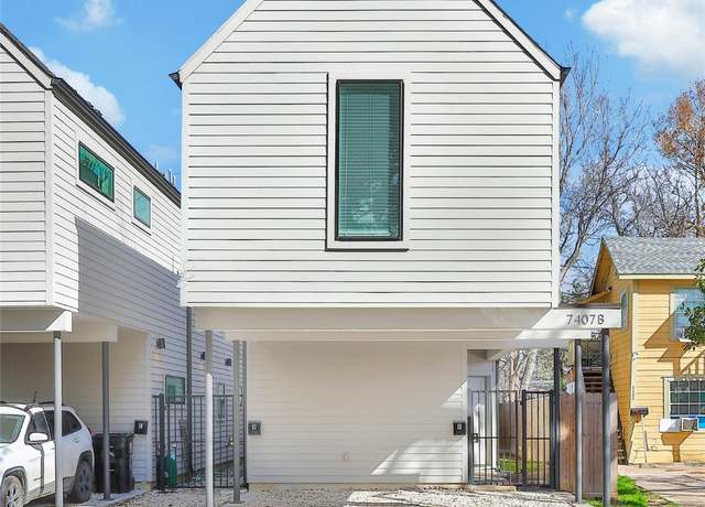 Property at 7407 Rusk St Unit B, Houston, TX 77011, 4 beds, 3.5 baths
