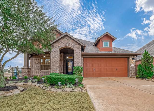 Property at 3442 Lake Ct, Iowa Colony, TX 77583, 3 beds, 2.5 baths