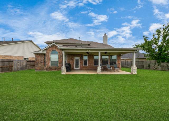 Property at 7603 Chimney Gap, Missouri City, TX 77459, 4 beds, 2.5 baths