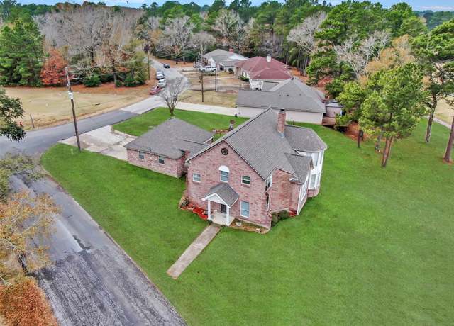 Property at 39 Westwood Dr W, Trinity, TX 75862, 3 beds, 2.5 baths