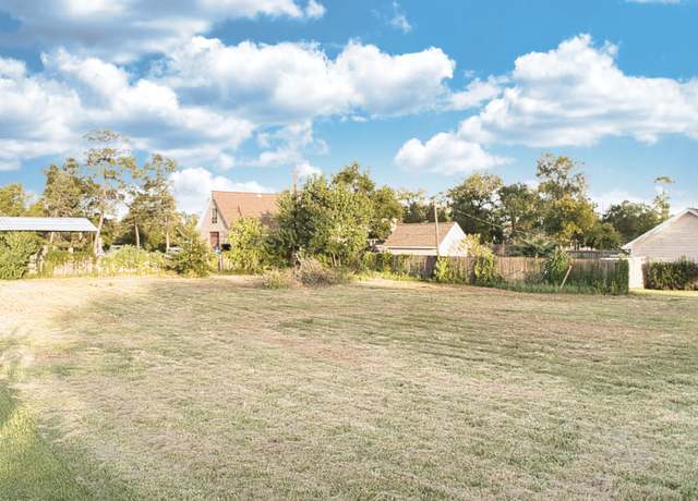 Property at 0 E Country Club Dr, Shoreacres, TX 77571