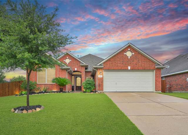 Property at 6318 Crystal Forest Trl, Katy, TX 77493, 3 beds, 2 baths