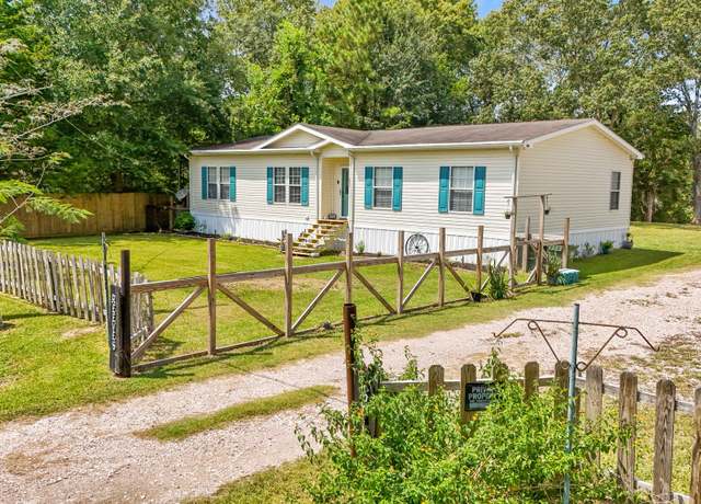Property at 531 County Road 450, Dayton, TX 77535, 4 beds, 2 baths