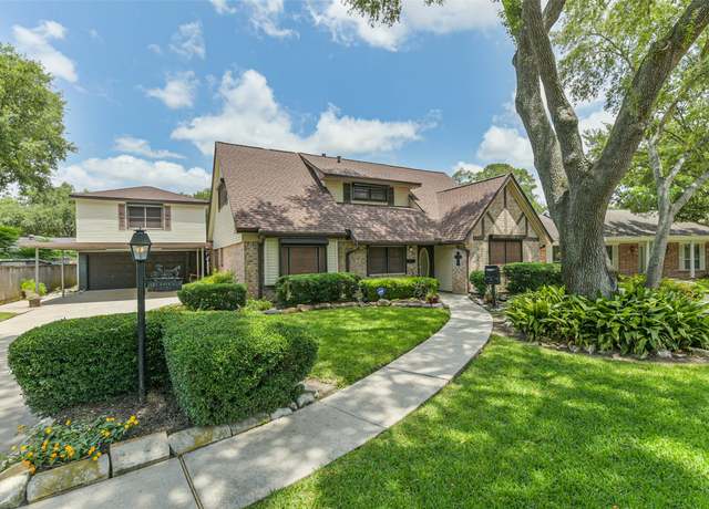 Property at 2905 Saxton Ct, Pearland, TX 77581, 4 beds, 2.5 baths
