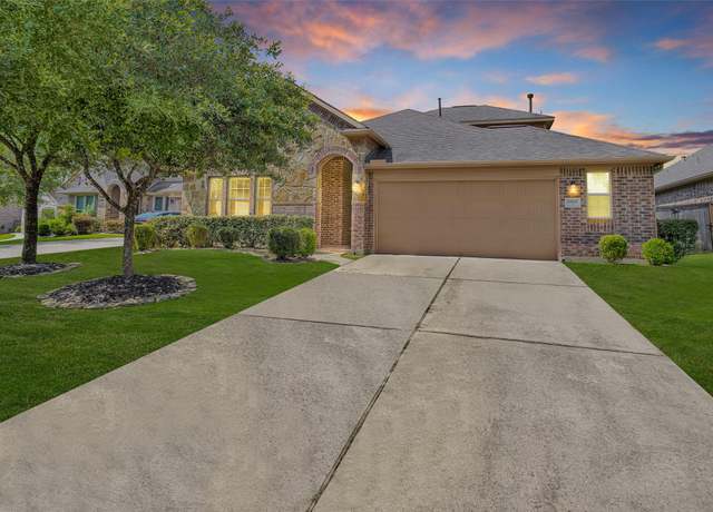 Property at 2602 Tacoma Springs Dr, Conroe, TX 77304, 3 beds, 3 baths