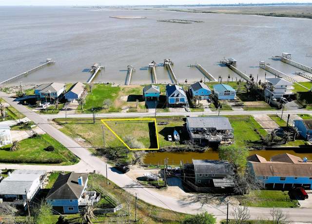 Property at 1604 Dick Bay Dr, San Leon, TX 77539