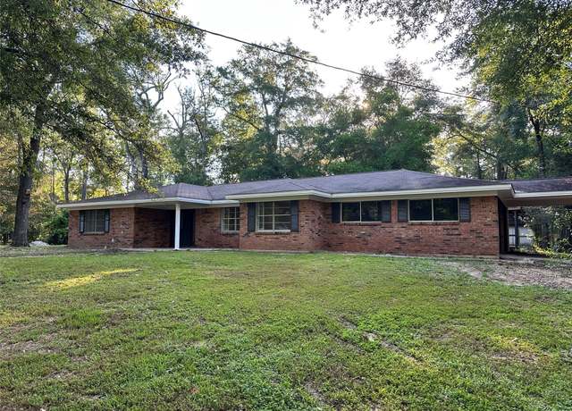 Property at 147 Oakford Ln, Woodville, TX 75979, 3 beds, 2 baths