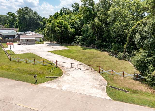 Property at 20920 Crosby Fwy, Crosby, TX 77532