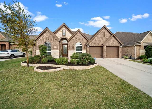Property at 28209 Regal Wood Ct, Spring, TX 77386, 4 beds, 3 baths