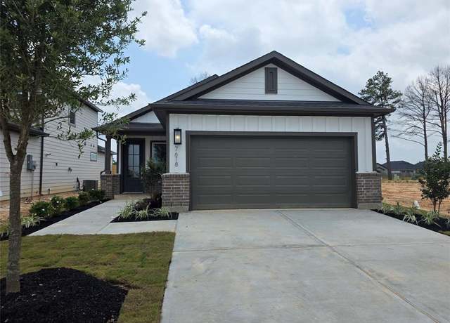 Property at 7618 Primrose Myrtle Ln, Cypress, TX 77433, 3 beds, 2 baths