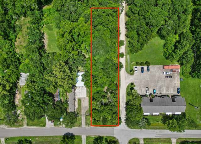 Property at 8602 Schiro Rd, Hitchcock, TX 77563