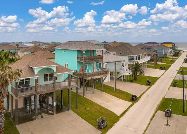Property at 972 S Redfish, Crystal Beach, TX 77650, 2 beds, 2 baths