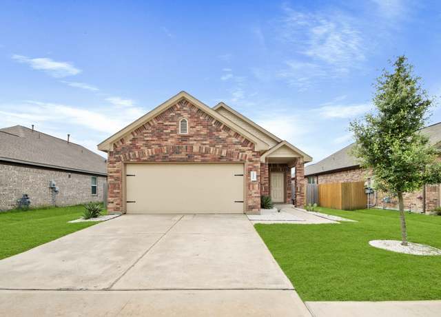 Property at 2335 Spring Hollow Dr, Baytown, TX 77521, 3 beds, 2 baths