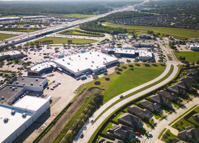 Property at 1825 Brookport Dr, League City, TX 77573