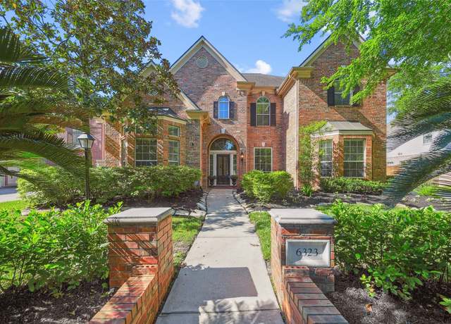 Property at 6323 Hidden Lakes Dr, Kingwood, TX 77345, 5 beds, 4 baths