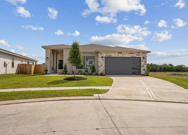 Property at 1912 Drover Ln, Rosenberg, TX 77471, 3 beds, 3 baths