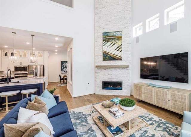 Property at 328 Fields Ln, Montgomery, TX 77316, 4 beds, 2.5 baths