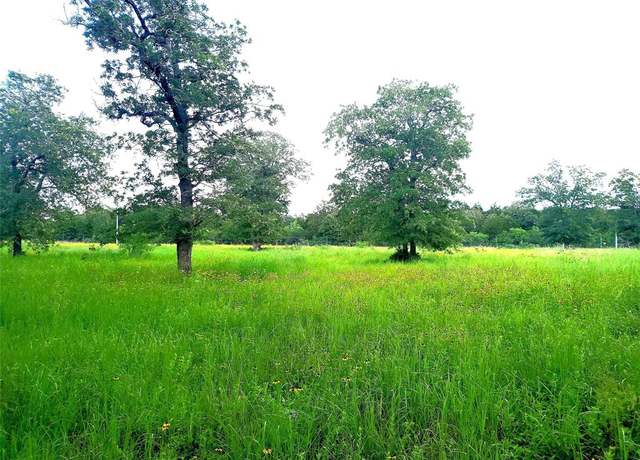 Property at 1825 Armstrong-derry Rd, Waelder, TX 78959