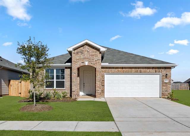 Property at 4611 Coral Bean, Pinehurst, TX 77362, 3 beds, 2 baths