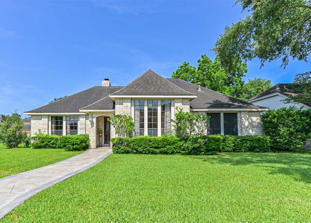Property at 4734 Baywood Dr, Pasadena, TX 77505, 3 beds, 2 baths