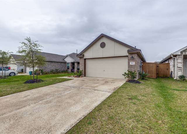 Property at 32615 Orchard Haze Dr, Brookshire, TX 77423, 4 beds, 2 baths