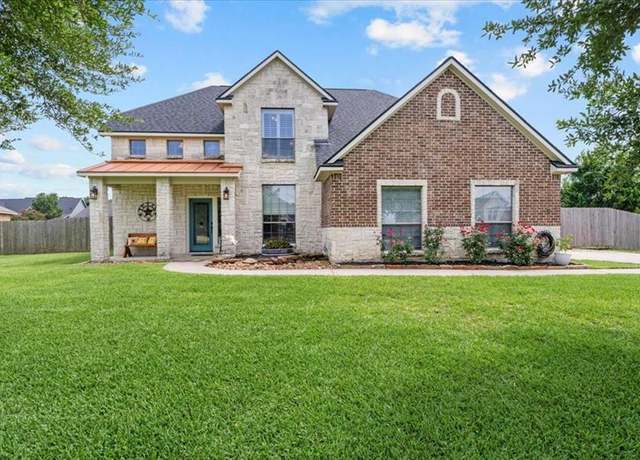 Property at 201 Nathanael Ct, Montgomery, TX 77356, 4 beds, 2.5 baths