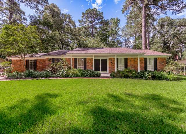 Property at 3799 Summer Ln, Huntsville, TX 77340, 3 beds, 2 baths
