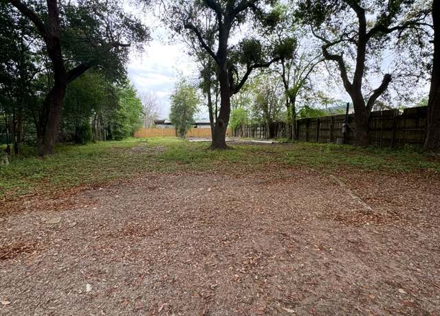 Property at 6910 Beela Rd Rd, Houston, TX 77048