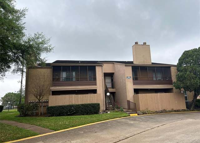 Property at 10555 Turtlewood Ct #2804, Houston, TX 77072, 1 bed, 1 bath