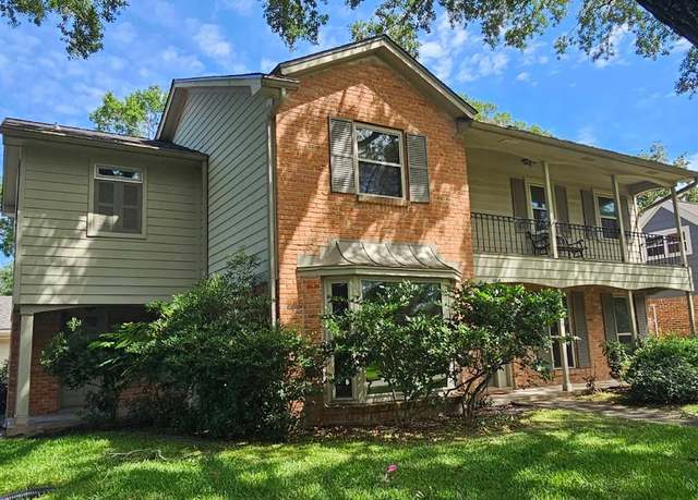 Property at 1419 Saxony Ln, Houston, TX 77058, 4 beds, 2.5 baths