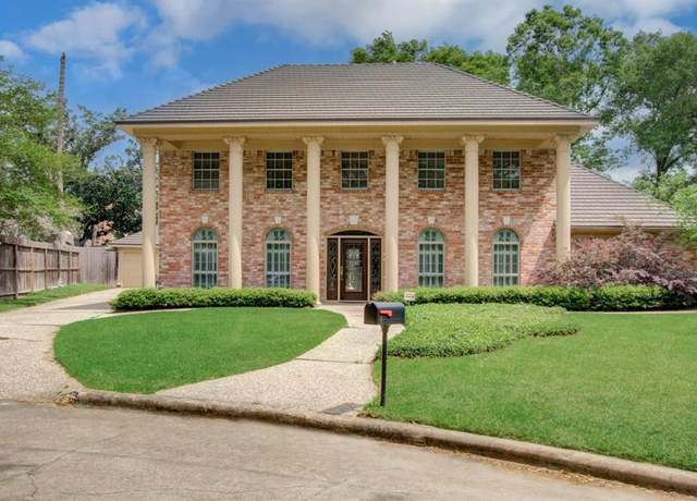 Property at 11022 Riverview Dr, Houston, TX 77042, 5 beds, 3.5 baths