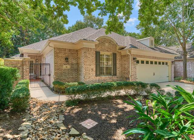 Property at 74 S Castlegreen Cir, The Woodlands, TX 77381, 3 beds, 2.5 baths