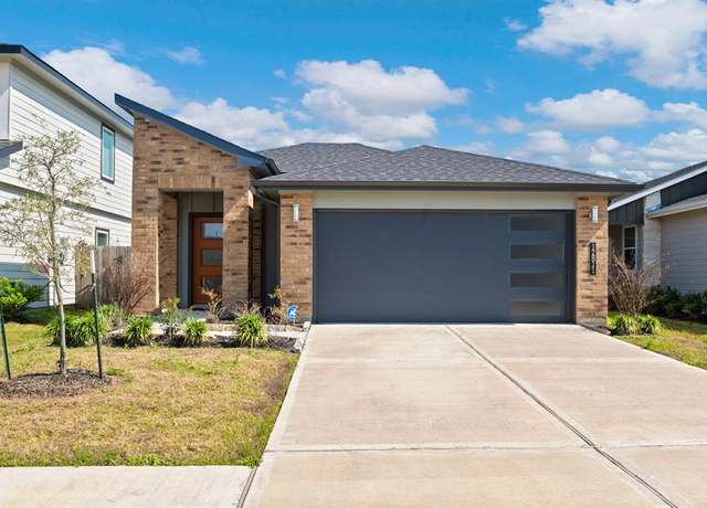 Property at 12811 Harlesden Ln, Houston, TX 77047, 3 beds, 2 baths