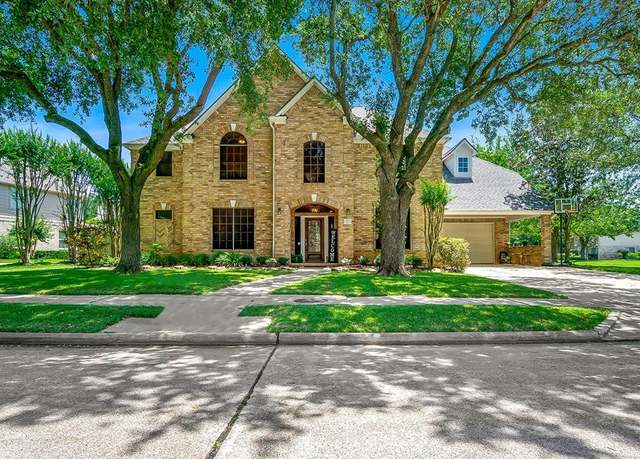 Property at 3006 Pecan Way Ct, Richmond, TX 77406, 5 beds, 4 baths
