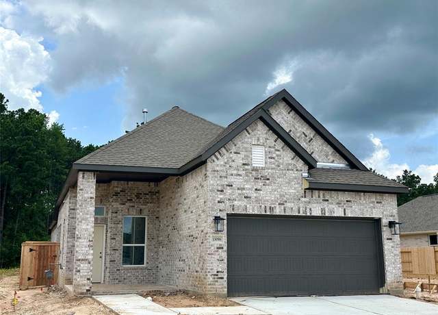 Property at 13058 Brookwood Bend Ln, Conroe, TX 77302, 3 beds, 2 baths