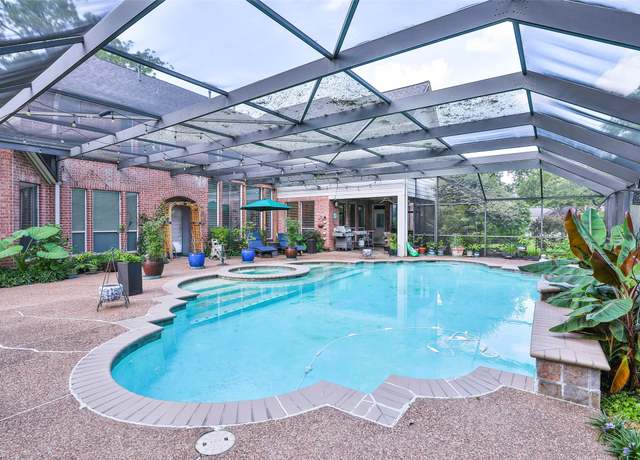 Property at 2107 N Shadow Grove Ln, Richmond, TX 77406, 4 beds, 3.5 baths