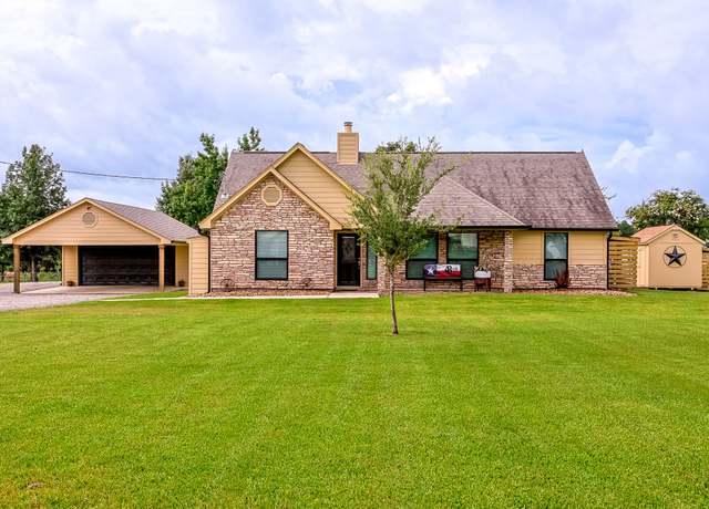 Property at 24905 Stone Xing, Montgomery, TX 77316, 3 beds, 2 baths