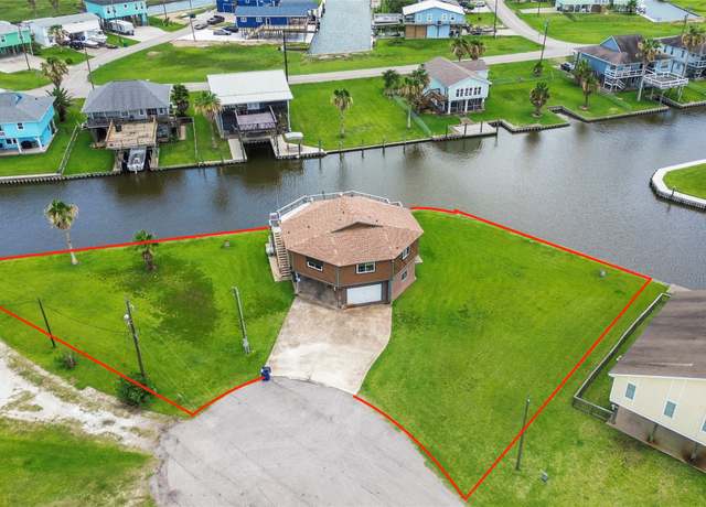 Property at 174 Sand Shoals Rd, Freeport, TX 77541, 3 beds, 2 baths