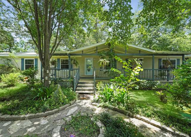 Property at 11899 Oak Apple Ct, Willis, TX 77378, 5 beds, 2 baths
