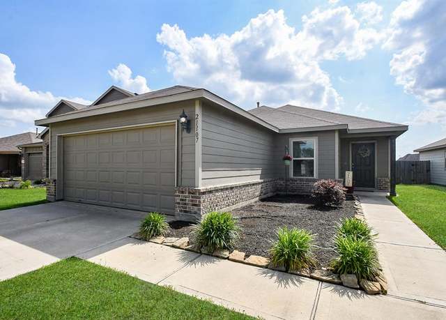 Property at 21107 Secret Garden Ln, Tomball, TX 77377, 3 beds, 2 baths