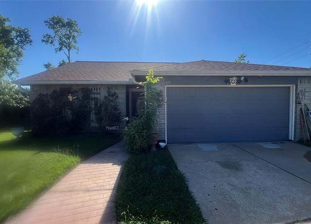 Property at 8115 Crestwick Dr, Houston, TX 77083, 3 beds, 2 baths