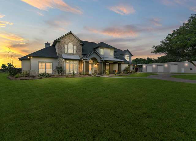 Property at 1913 Lundy Ln, Friendswood, TX 77546, 6 beds, 5 baths